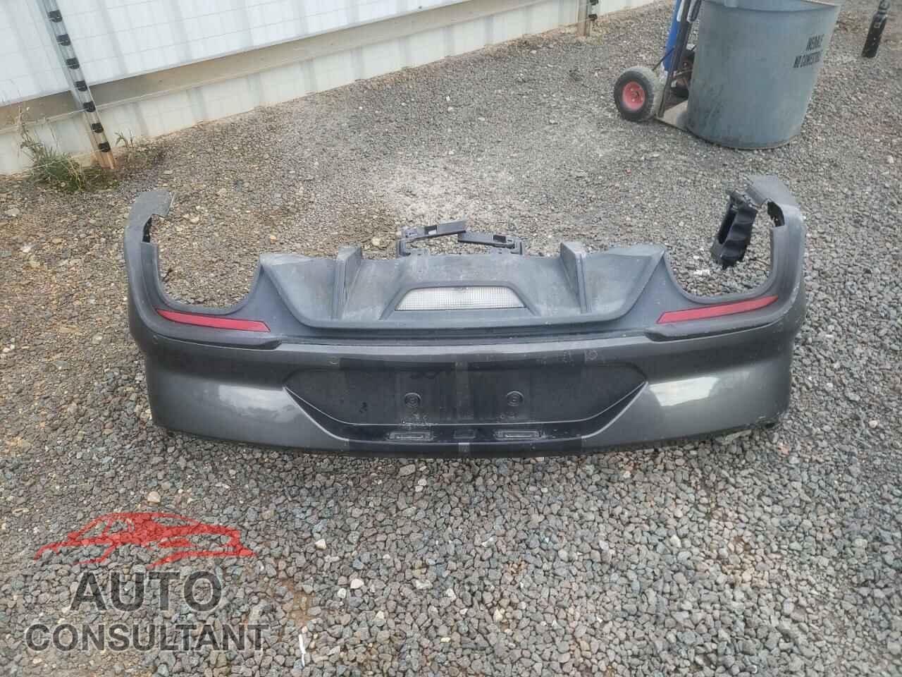FORD MUSTANG 2018 - 1FA6P8CF7J5107867