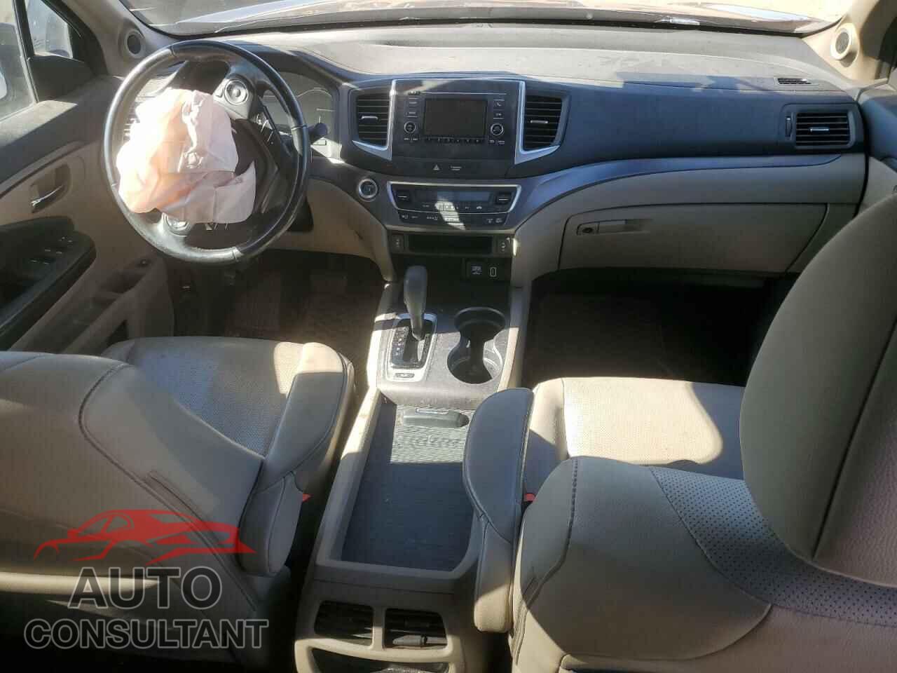 HONDA RIDGELINE 2019 - 5FPYK3F50KB037188