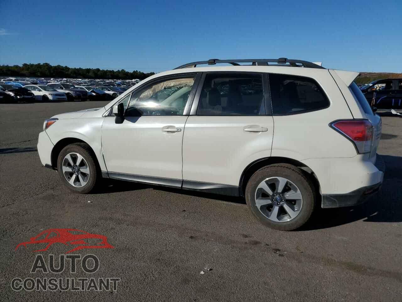 SUBARU FORESTER 2017 - JF2SJAEC4HH593732