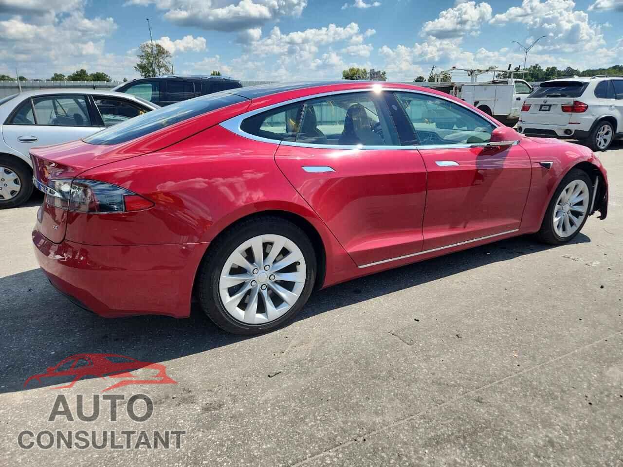 TESLA MODEL S 2017 - 5YJSA1E11HF205482
