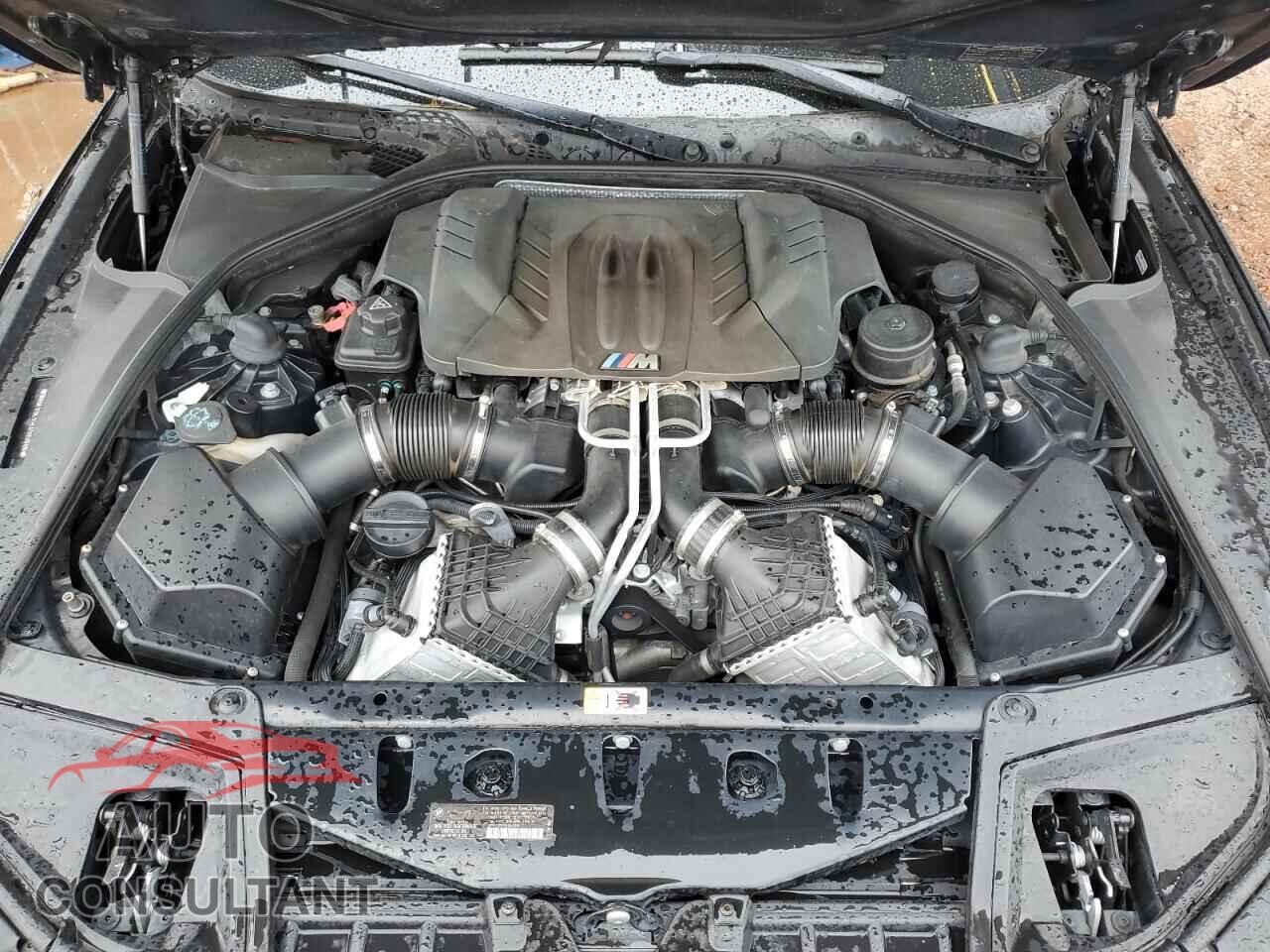 BMW M5 2014 - WBSFV9C54ED593006
