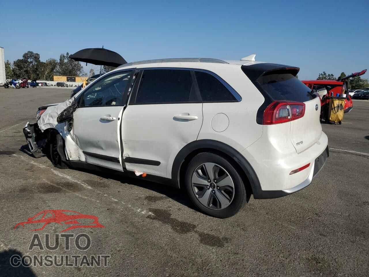 KIA NIRO 2017 - KNDCC3LC7H5101613