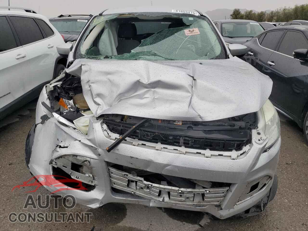 FORD ESCAPE 2015 - 1FMCU0G94FUB07703