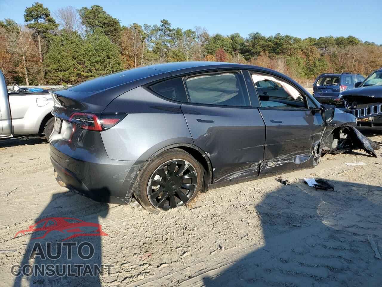 TESLA MODEL Y 2023 - 7SAYGDED8PF957265