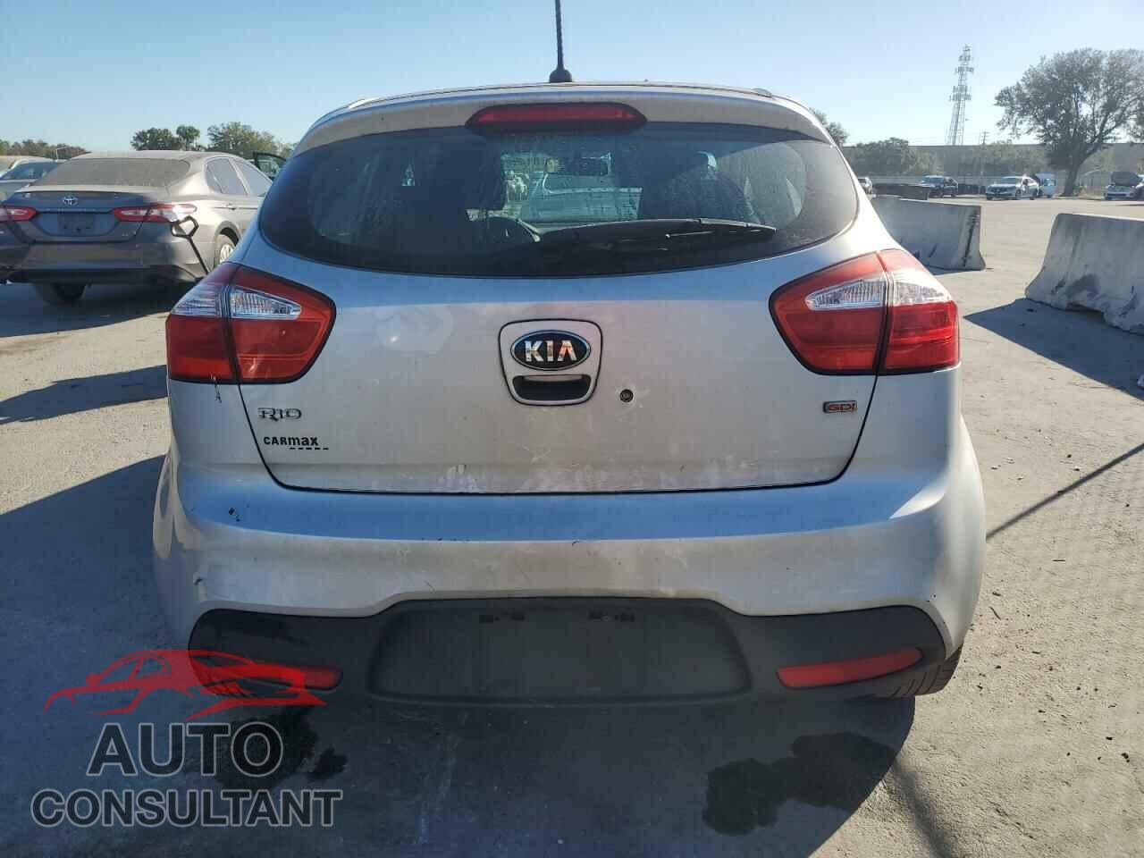 KIA RIO 2015 - KNADM5A33F6516674
