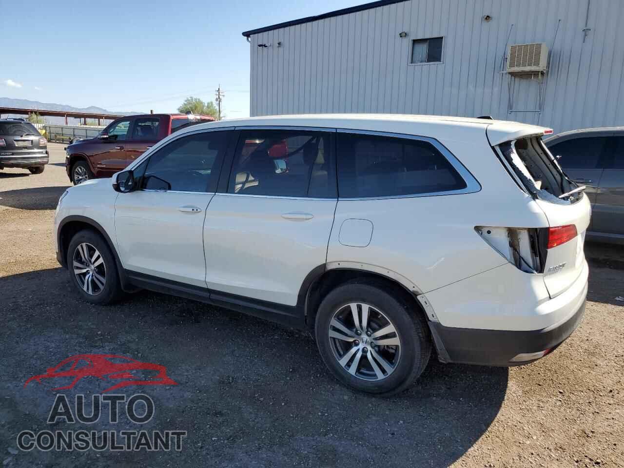 HONDA PILOT 2018 - 5FNYF5H63JB016641