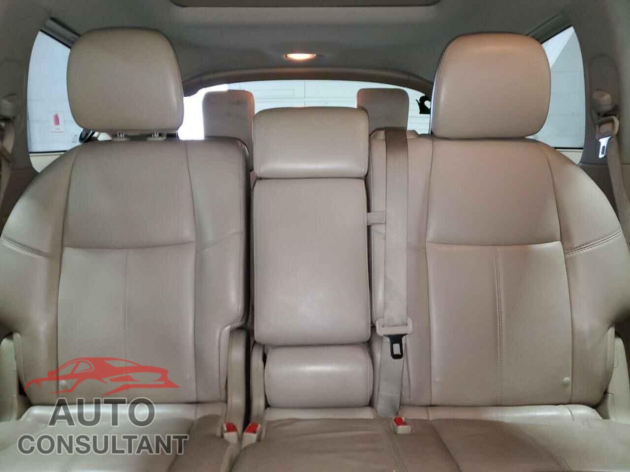 NISSAN PATHFINDER 2013 - 5N1AR2MM3DC634521