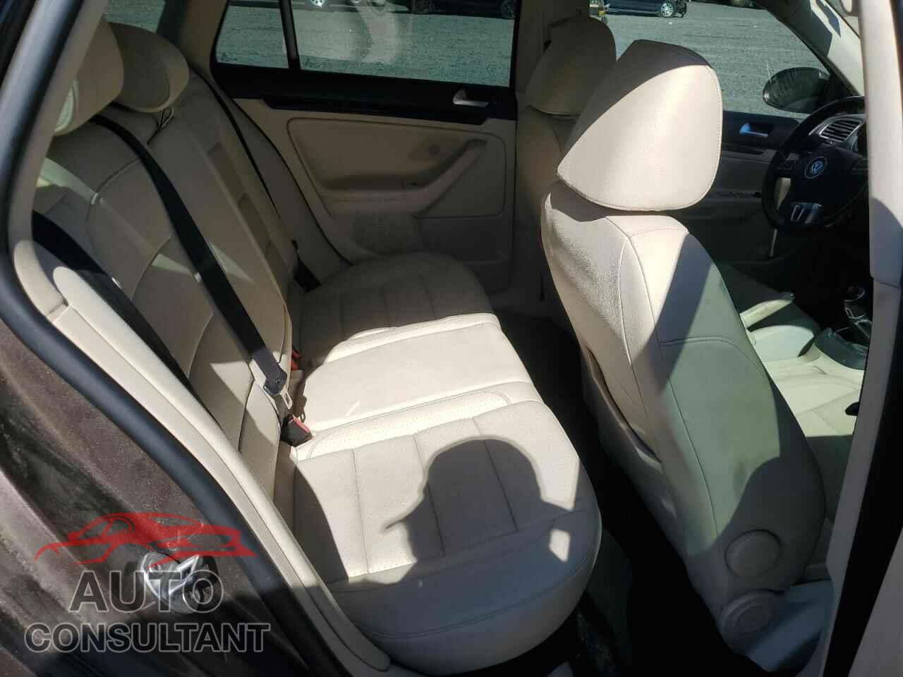 VOLKSWAGEN JETTA 2014 - 3VWML7AJ6EM620264