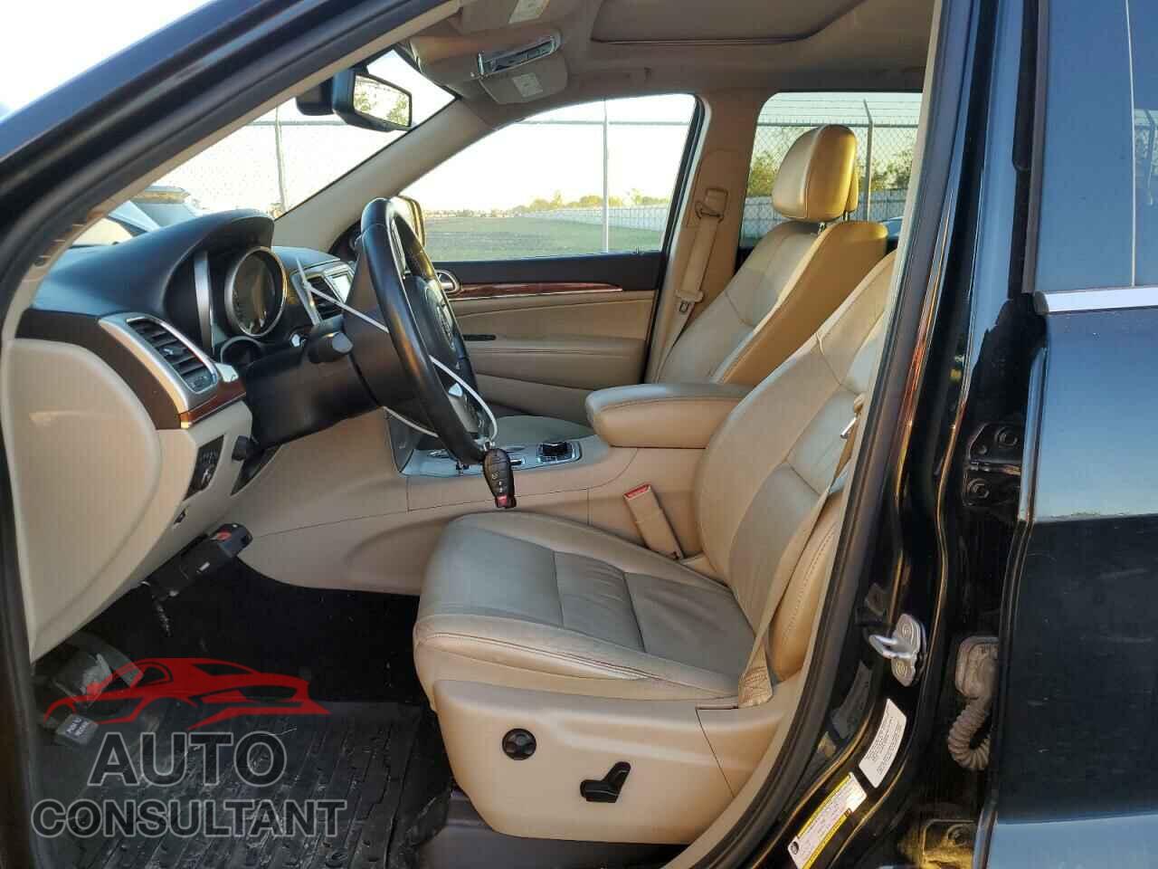 JEEP GRAND CHER 2012 - 1C4RJFBG1CC296845