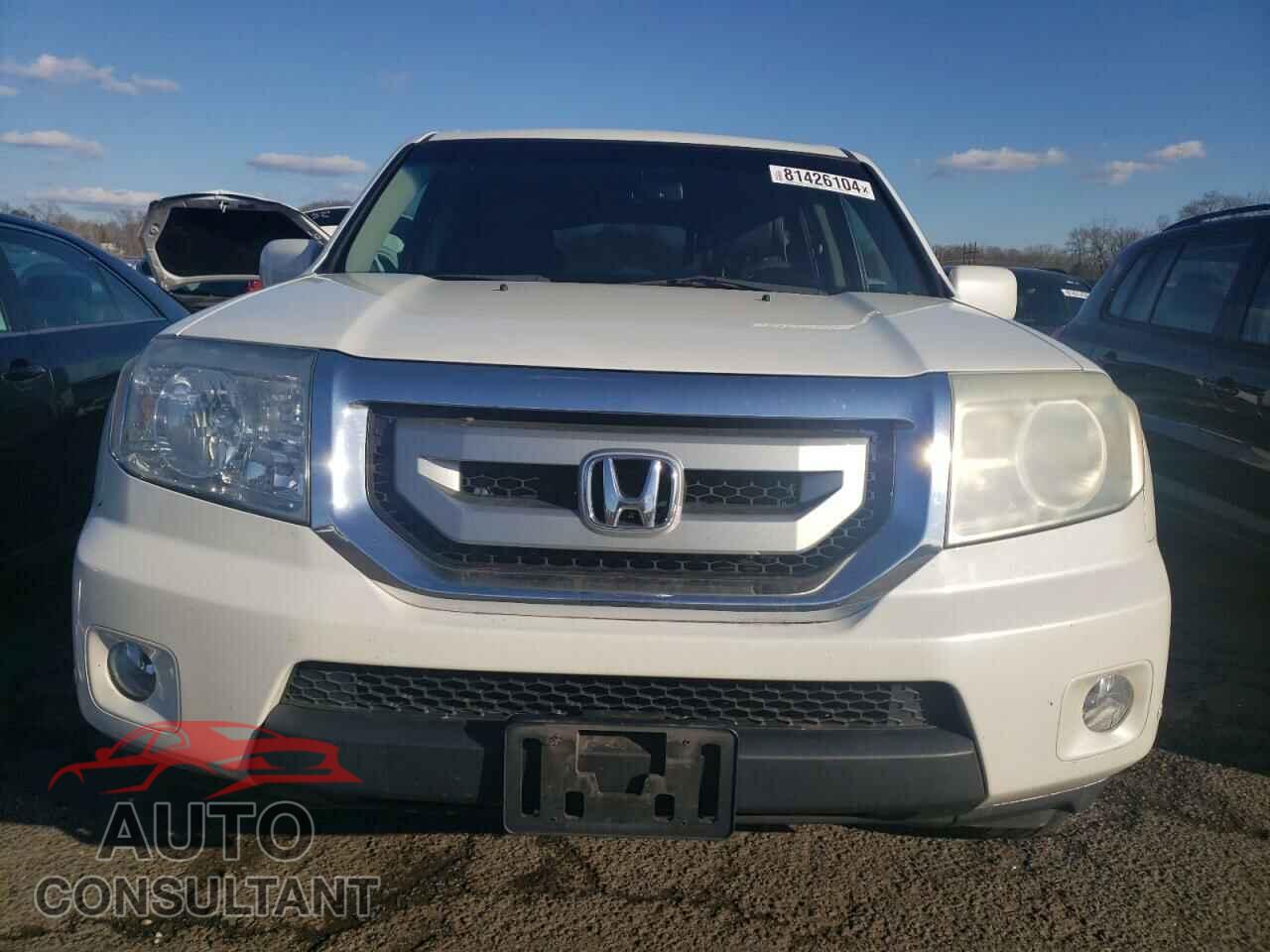 HONDA PILOT 2011 - 5FNYF4H9XBB009787