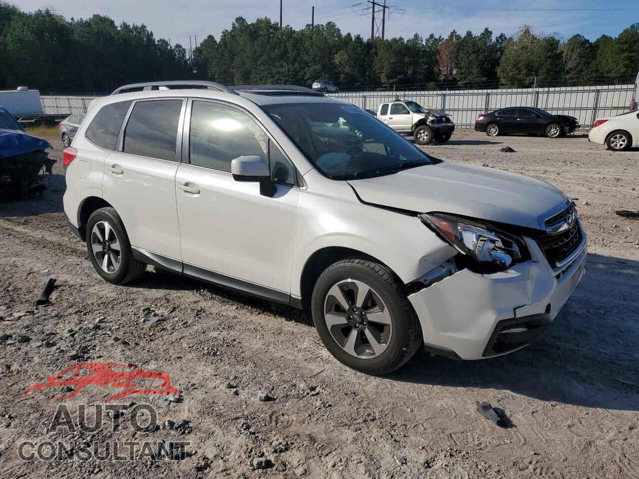 SUBARU FORESTER 2018 - JF2SJAEC1JH547152