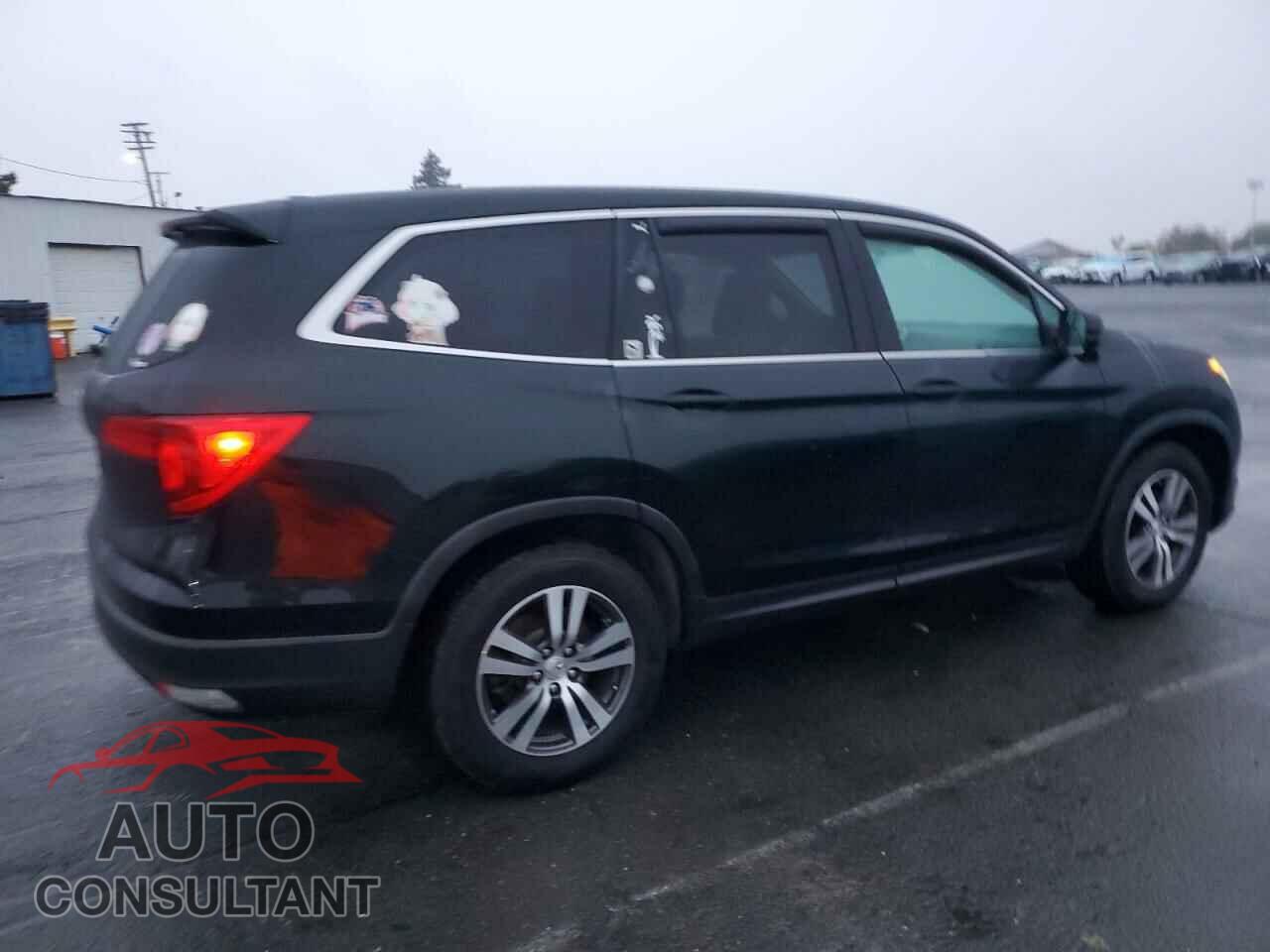 HONDA PILOT 2016 - 5FNYF5H50GB008643