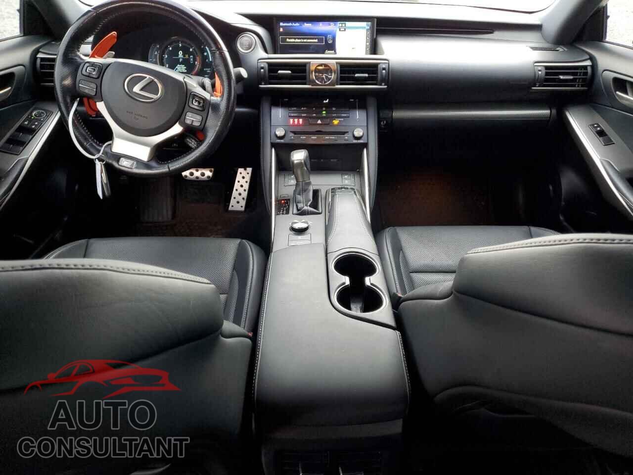 LEXUS IS 2017 - JTHCE1D21H5013580