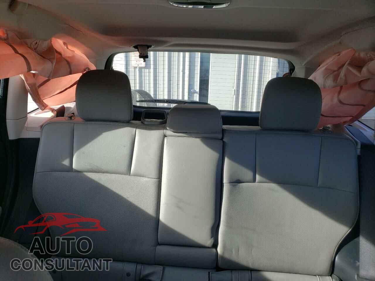 SUBARU FORESTER 2017 - JF2SJAJC4HH593798