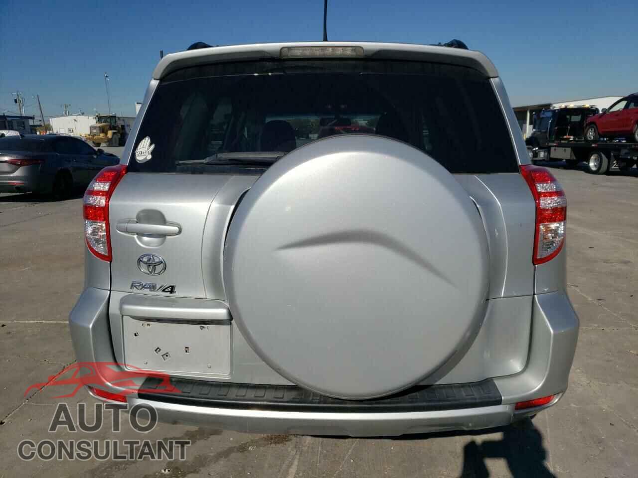 TOYOTA RAV4 2012 - 2T3ZF4DV9CW125372