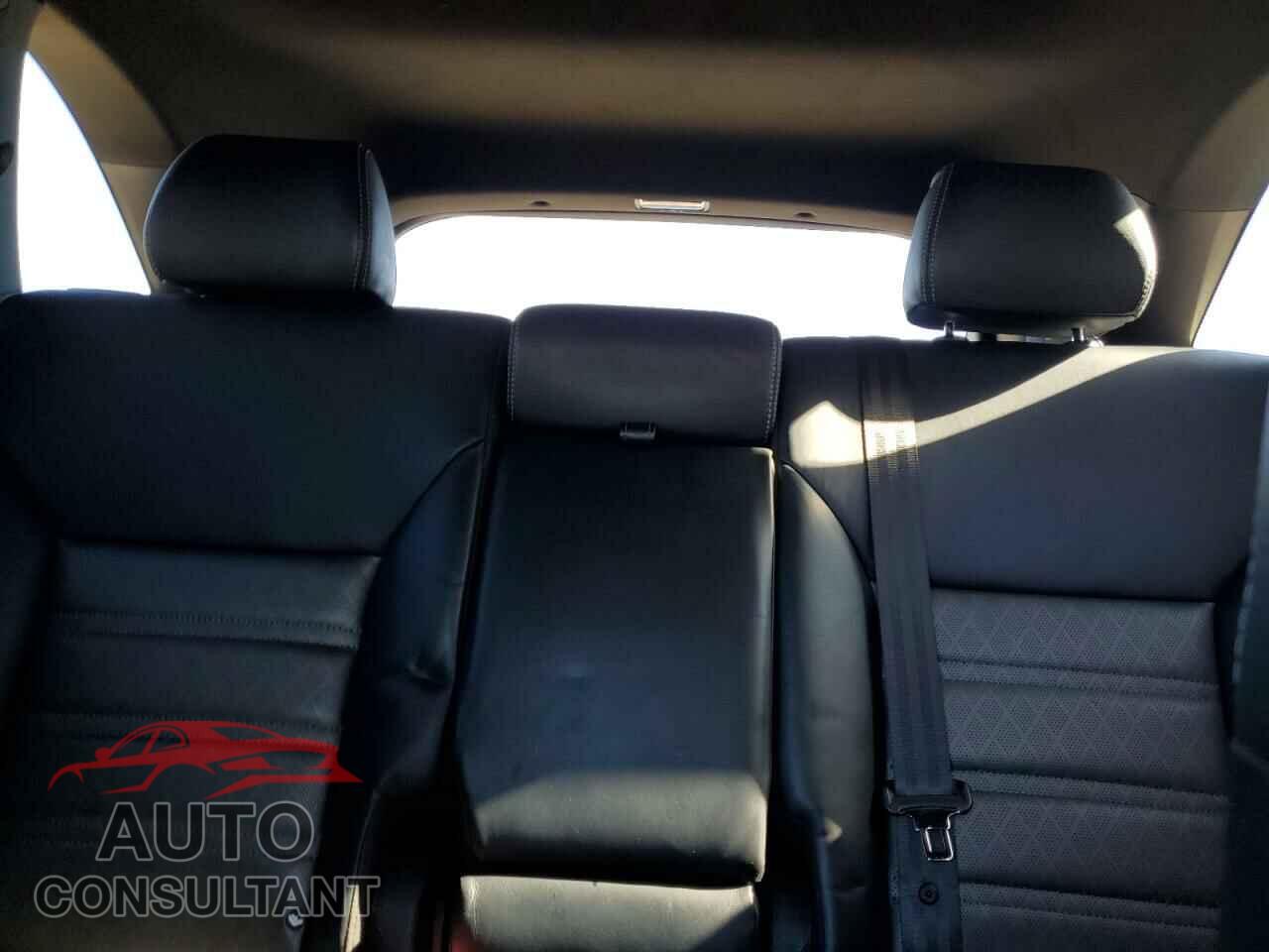 KIA SORENTO 2017 - 5XYPK4A53HG302561