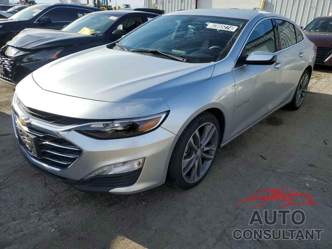 CHEVROLET MALIBU 2022 - 1G1ZD5ST4NF174053