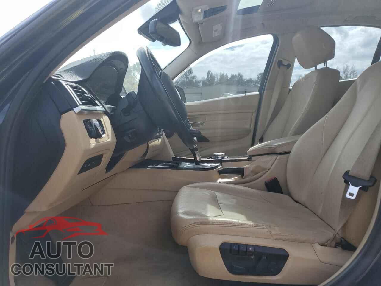 BMW 3 SERIES 2015 - WBA3B5C56FP654767