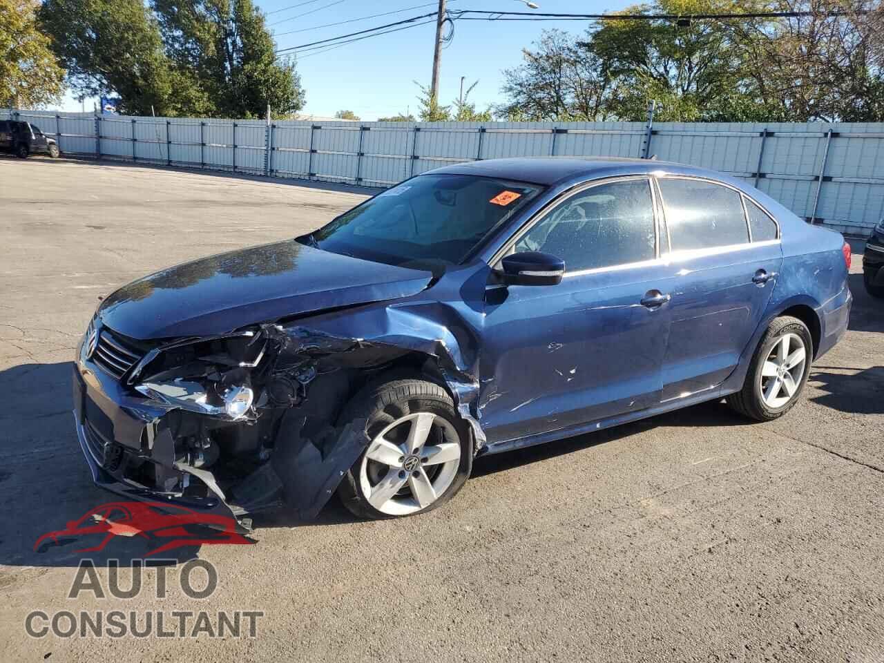 VOLKSWAGEN JETTA 2013 - 3VWLL7AJ0DM294763