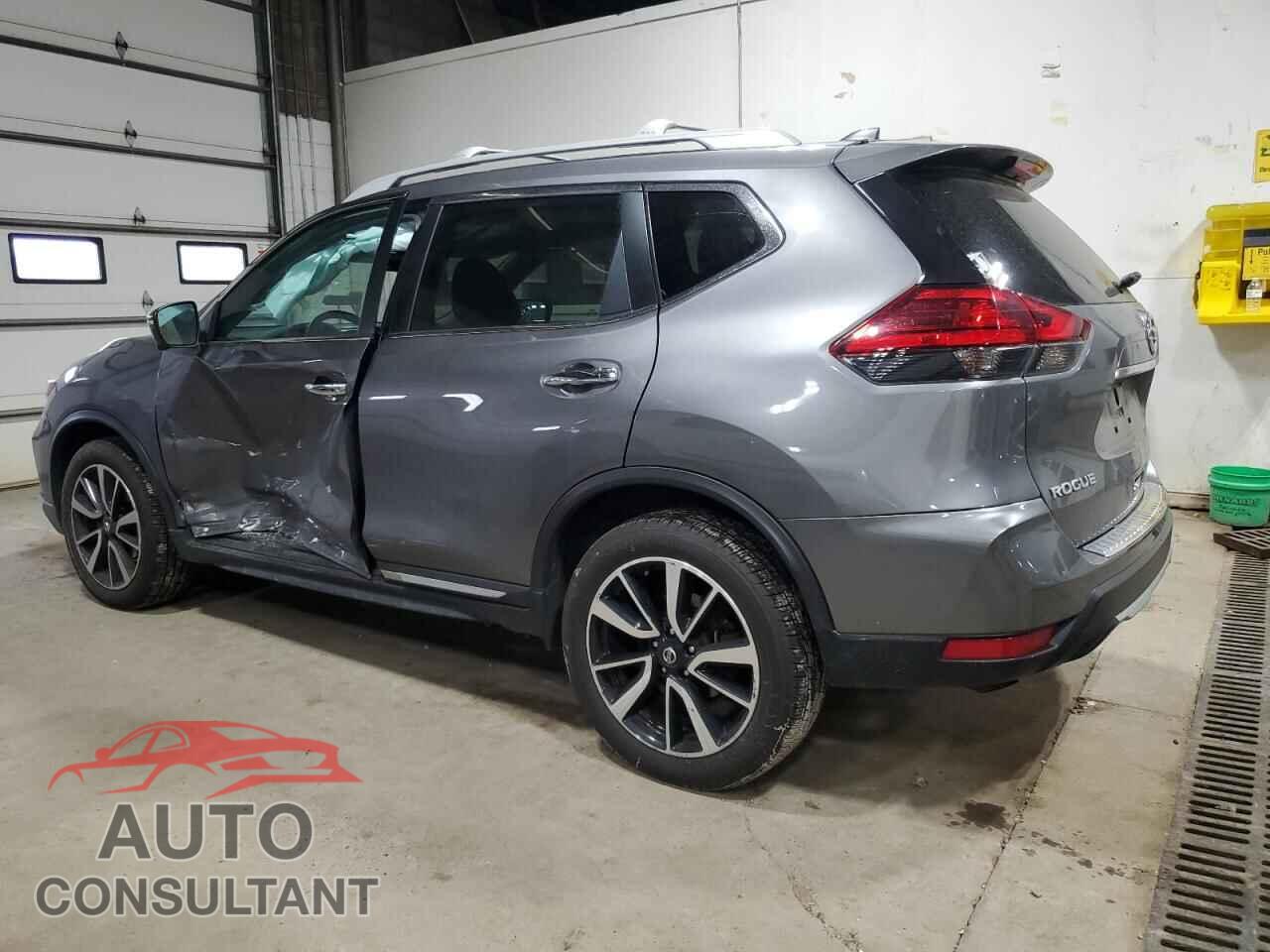 NISSAN ROGUE 2017 - 5N1AT2MV4HC791331