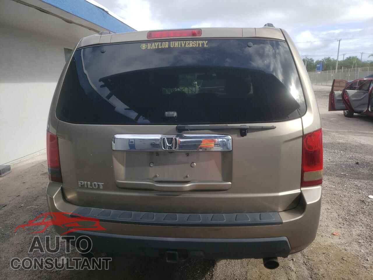 HONDA PILOT 2011 - 5FNYF3H50BB033183