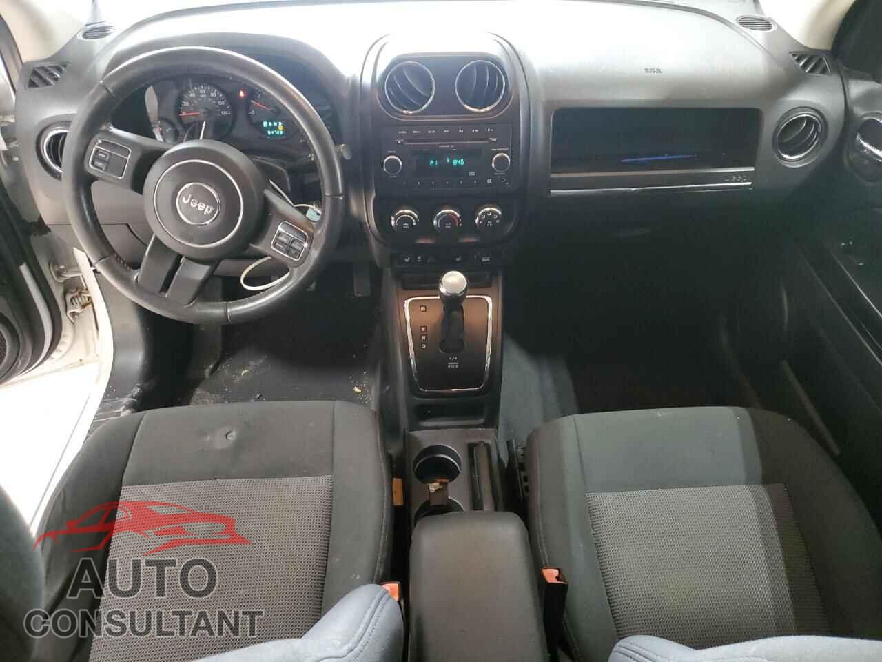 JEEP COMPASS 2011 - 1J4NF1FB0BD223440