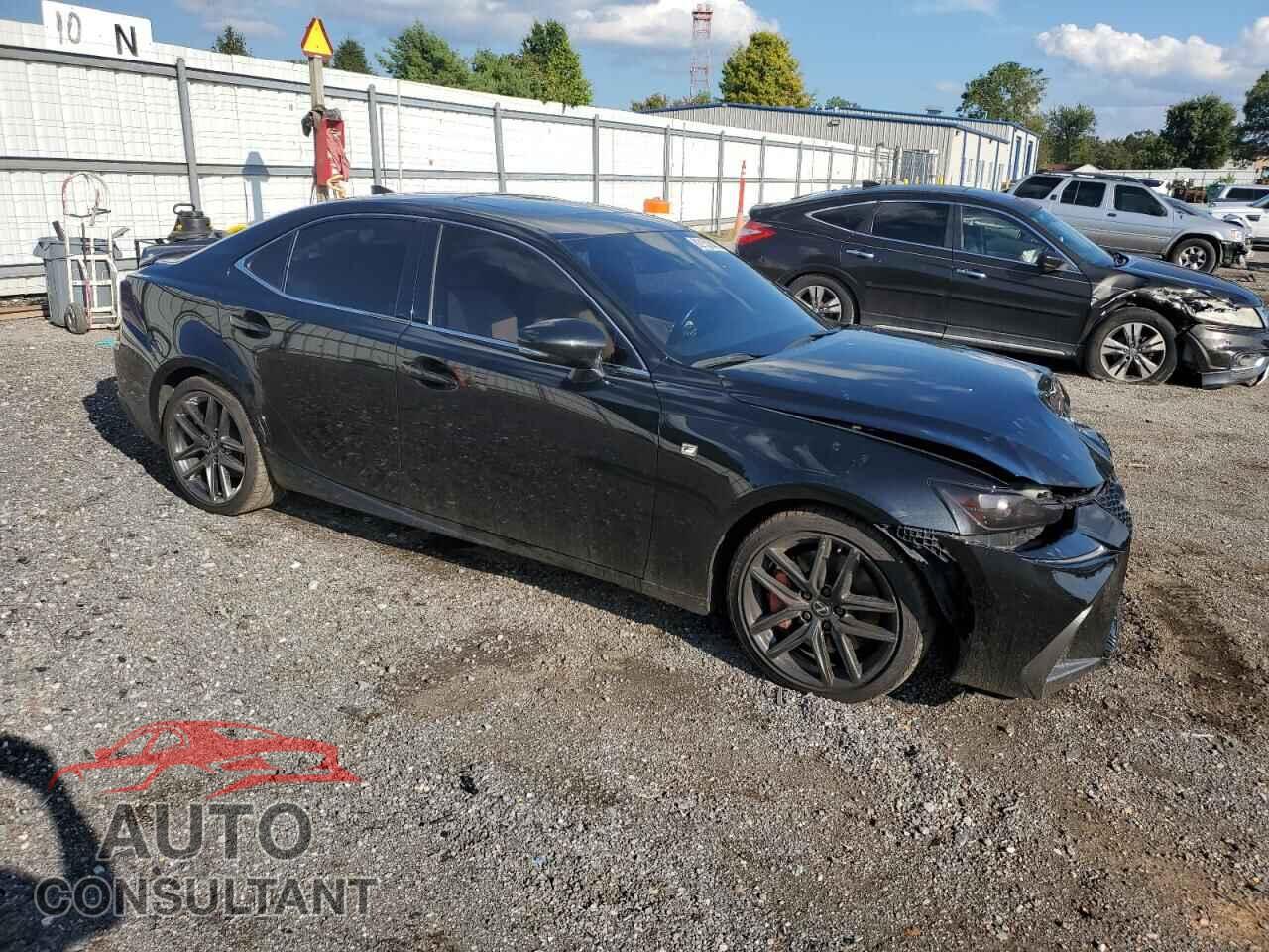 LEXUS IS 2019 - JTHC81D29K5034109