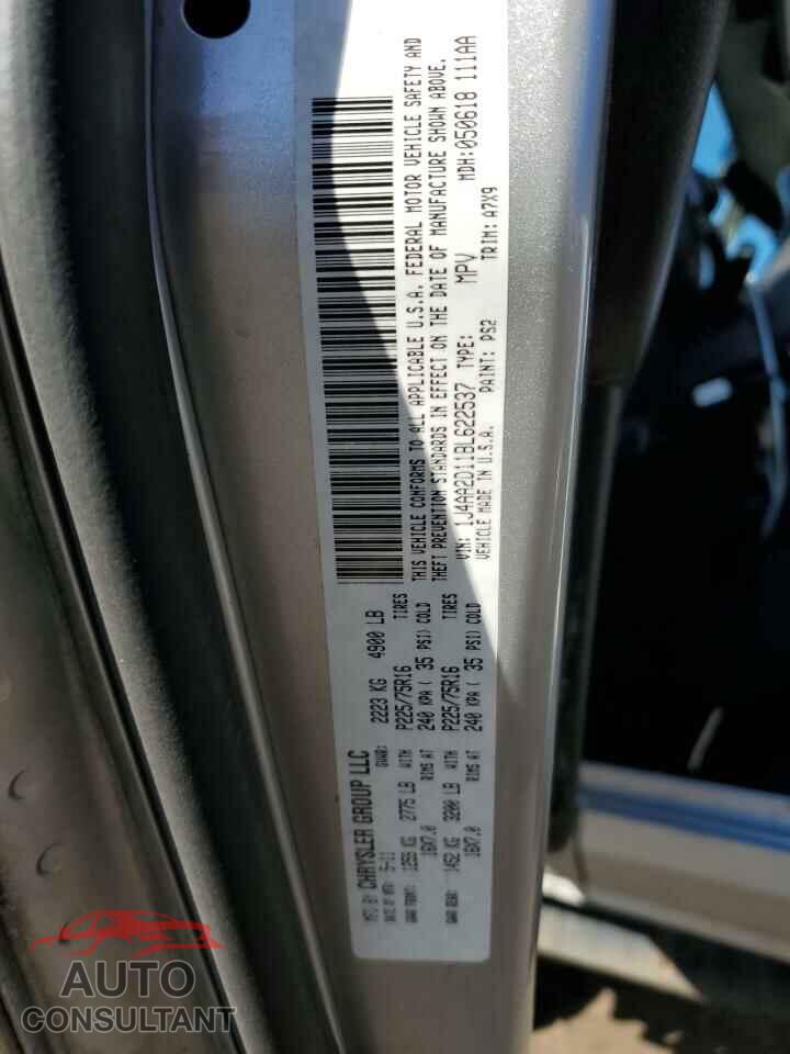 JEEP WRANGLER 2011 - 1J4AA2D11BL622537