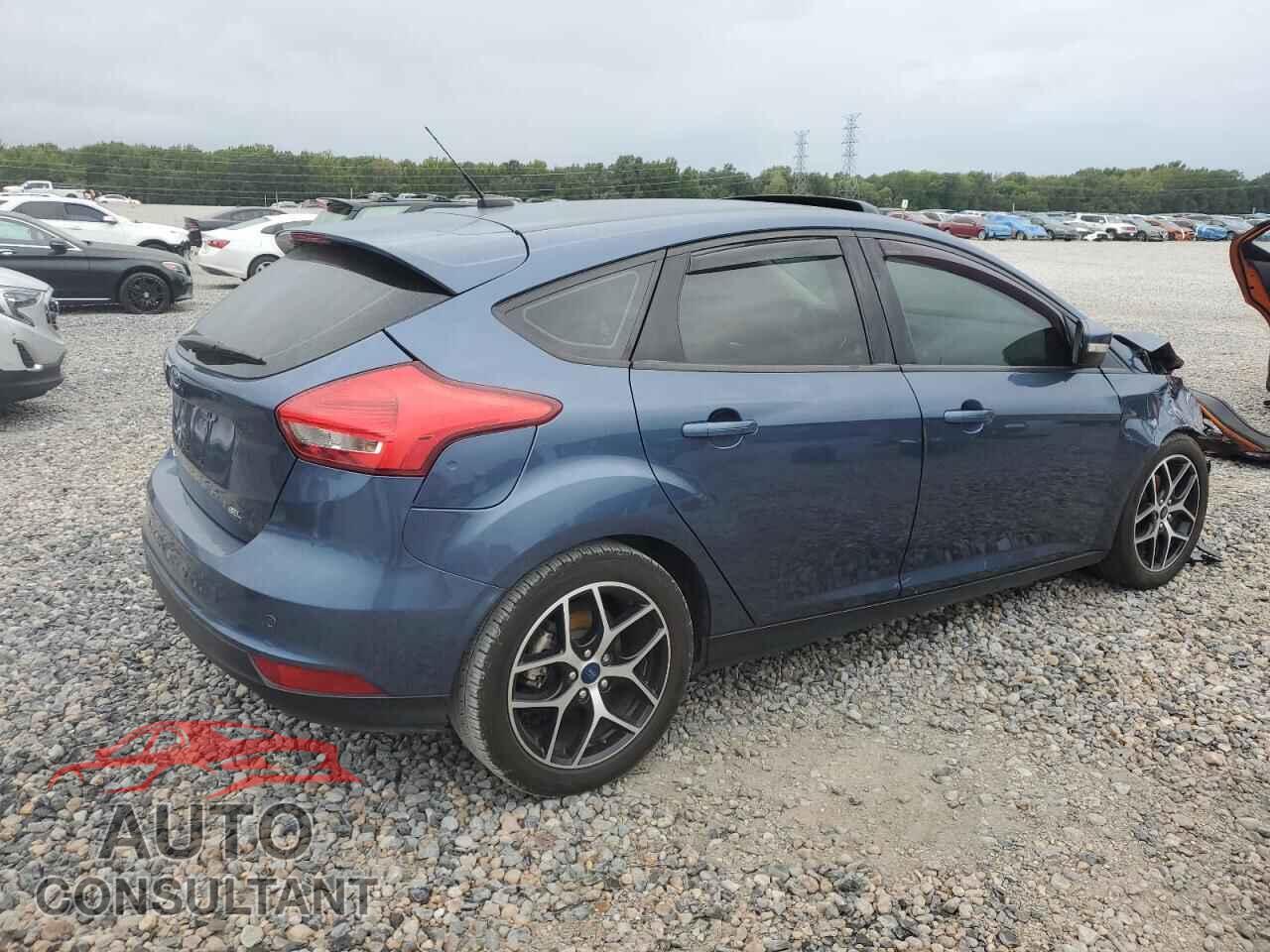 FORD FOCUS 2018 - 1FADP3M28JL245547