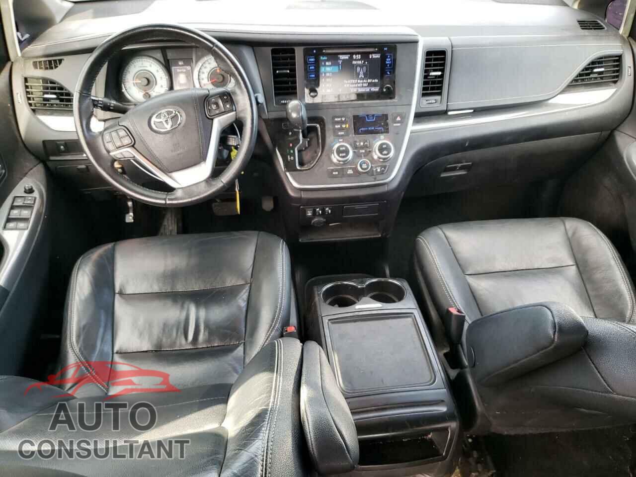 TOYOTA SIENNA 2017 - 5TDXZ3DC6HS772957