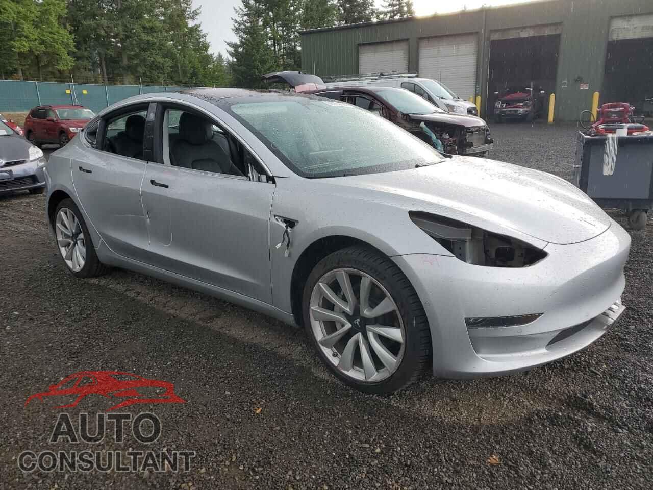TESLA MODEL 3 2018 - 5YJ3E1EB4JF069355