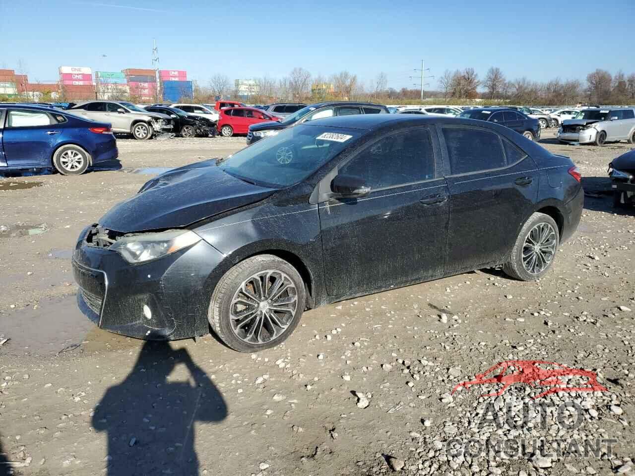 TOYOTA COROLLA 2015 - 5YFBURHE6FP300741