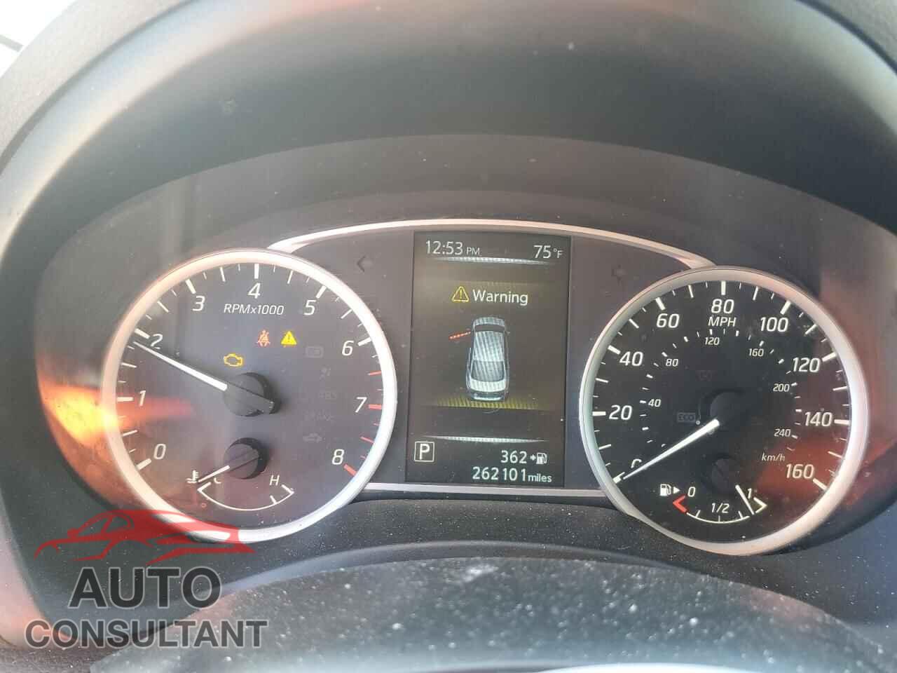 NISSAN SENTRA 2017 - 3N1AB7AP8HL665376