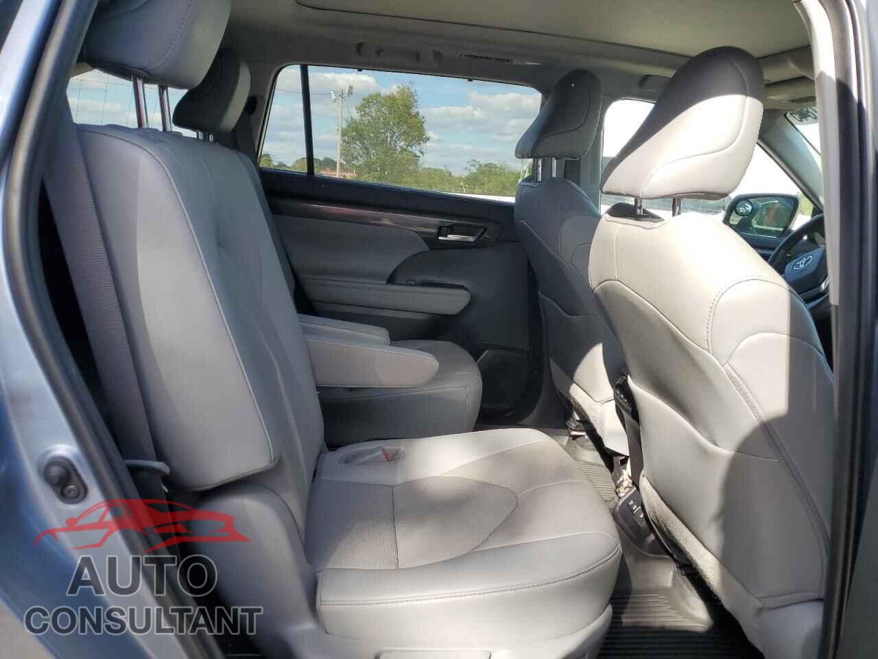TOYOTA HIGHLANDER 2021 - 5TDEBRCH7MS017953