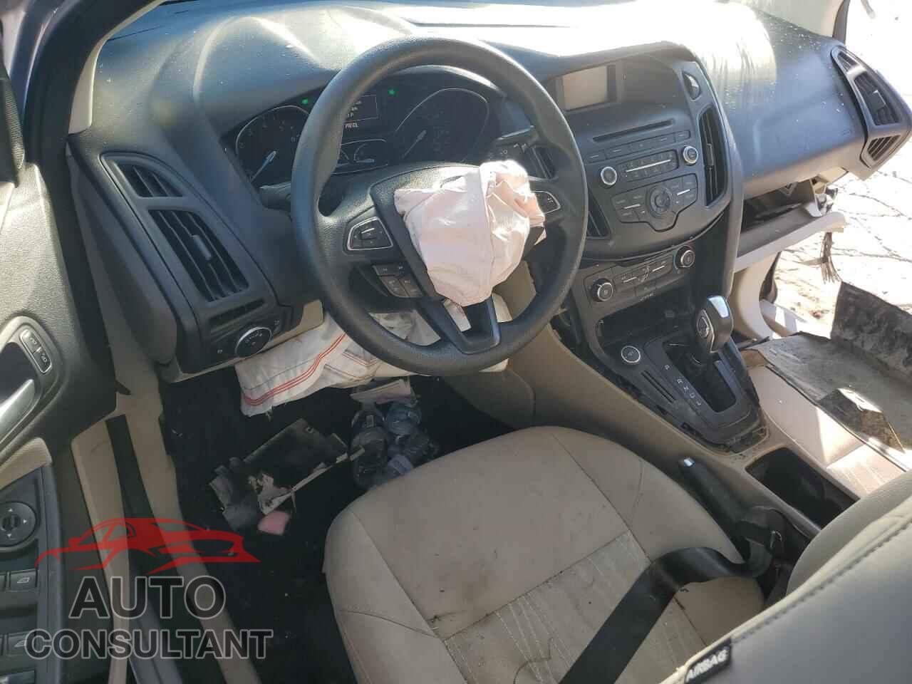 FORD FOCUS 2015 - 1FADP3F23FL345141
