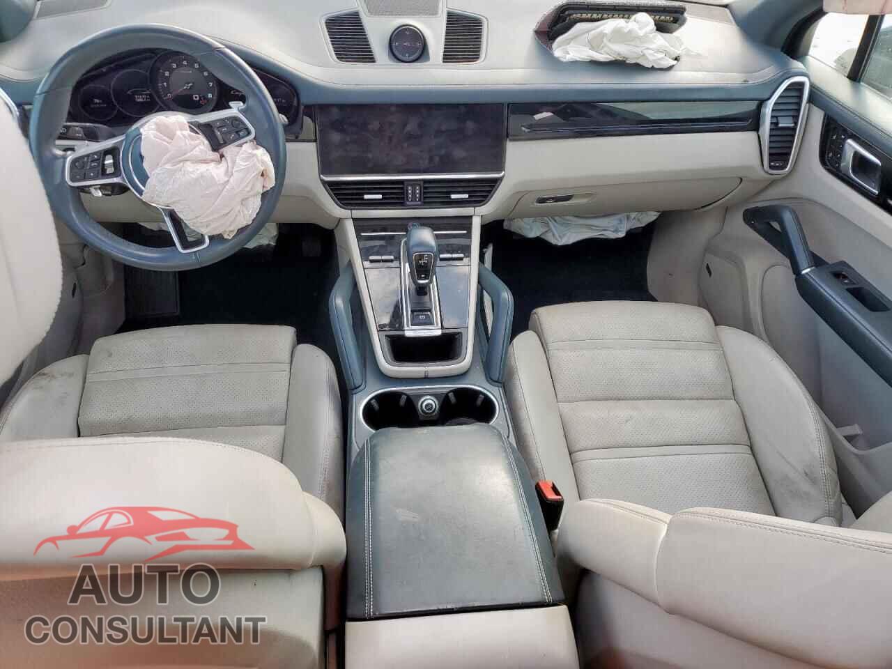 PORSCHE CAYENNE 2022 - WP1AA2AY0NDA03089