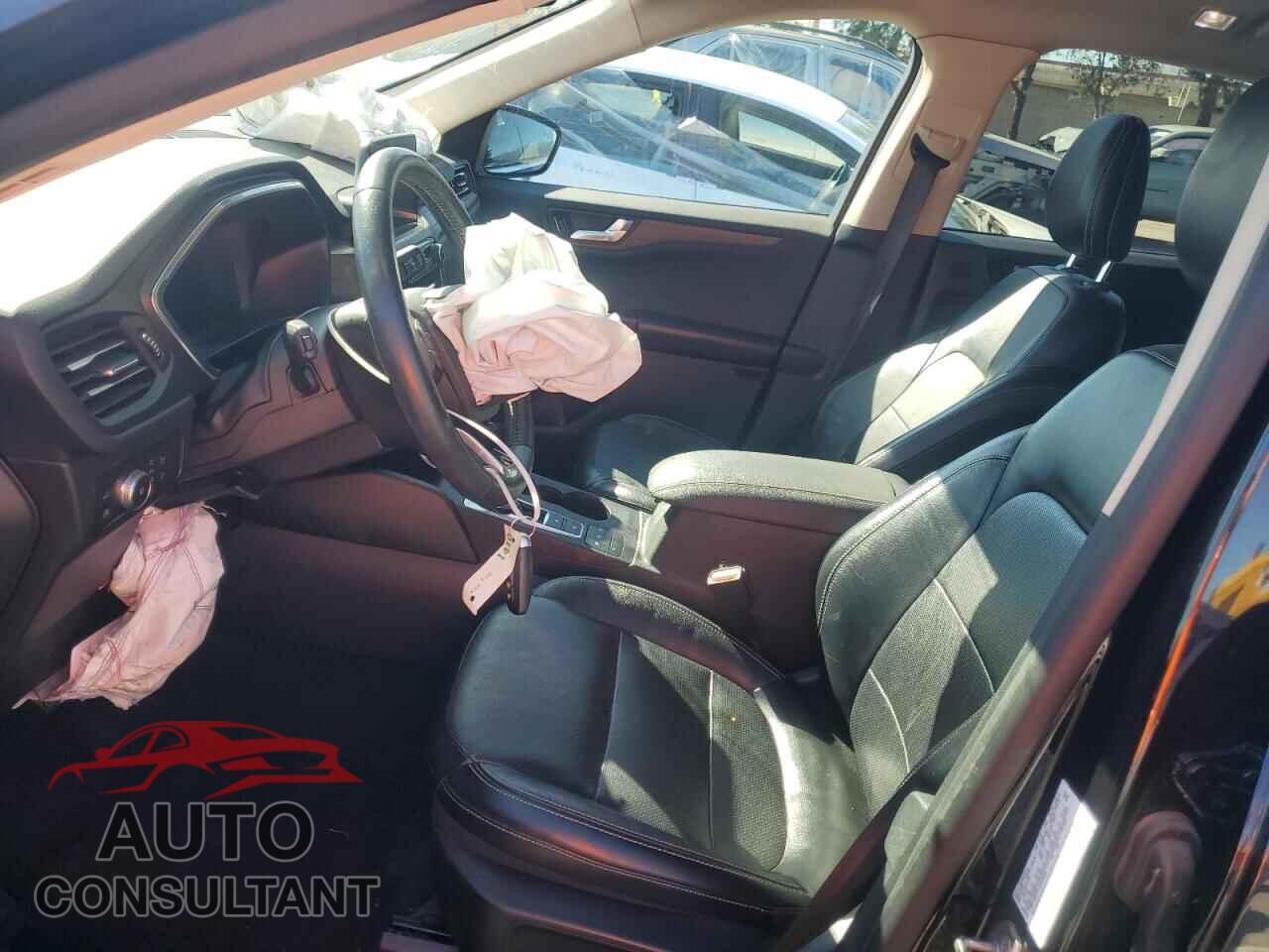 FORD ESCAPE 2020 - 1FMCU0DZ3LUC65093