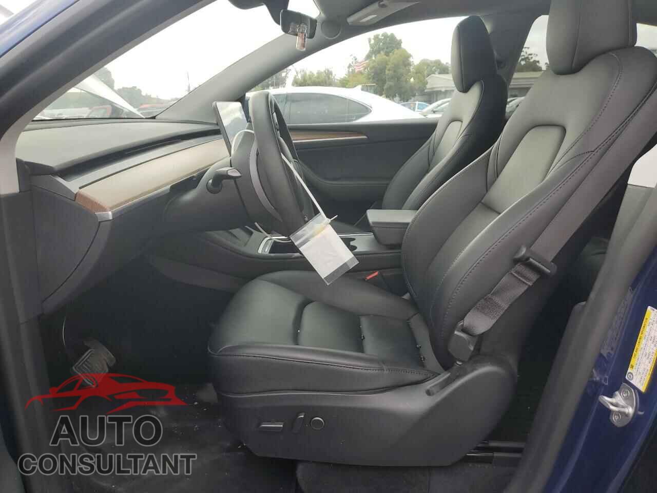 TESLA MODEL Y 2023 - 7SAYGAEE6PF979286