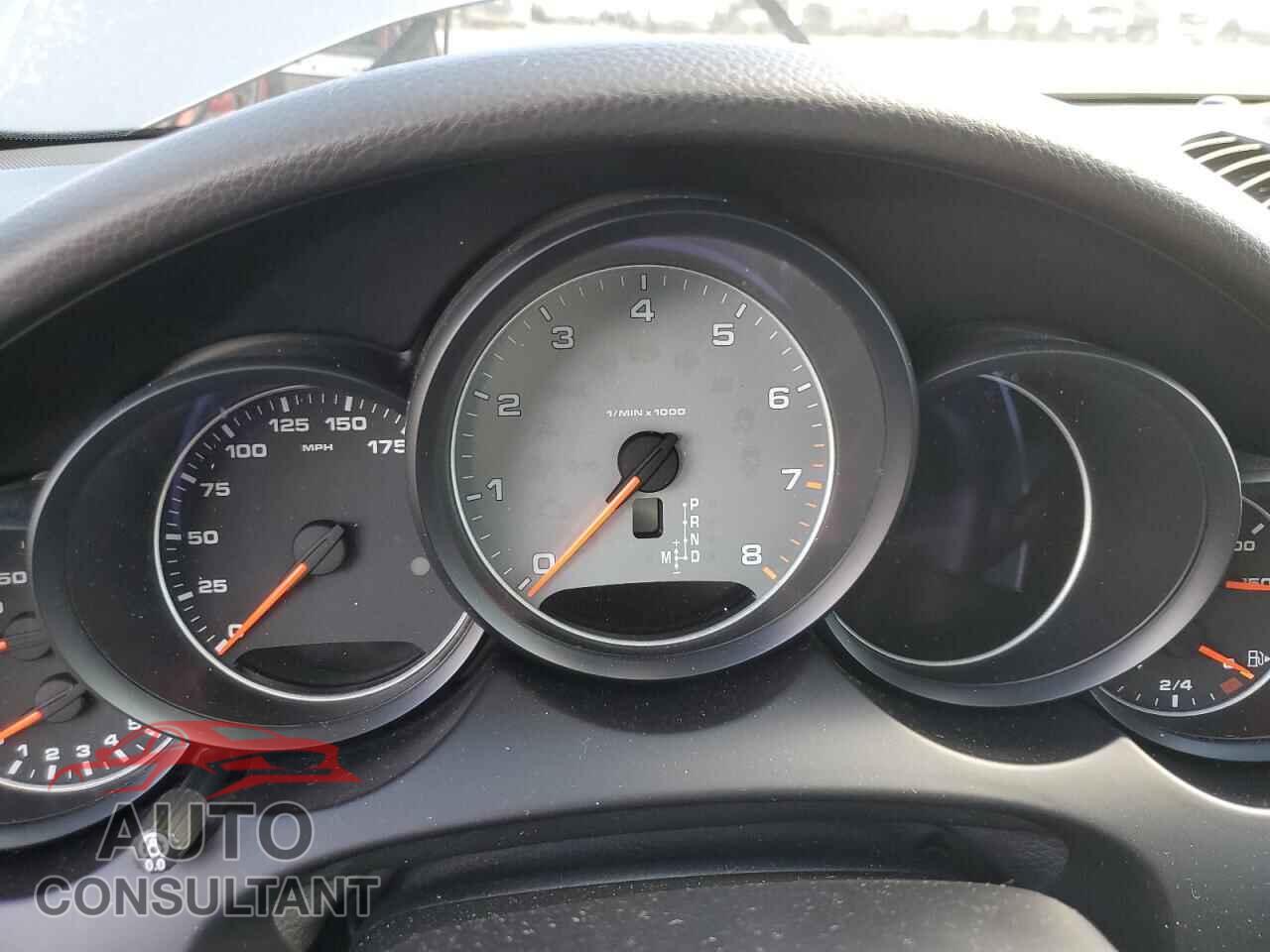 PORSCHE CAYENNE 2017 - WP1AB2A25HLA50167