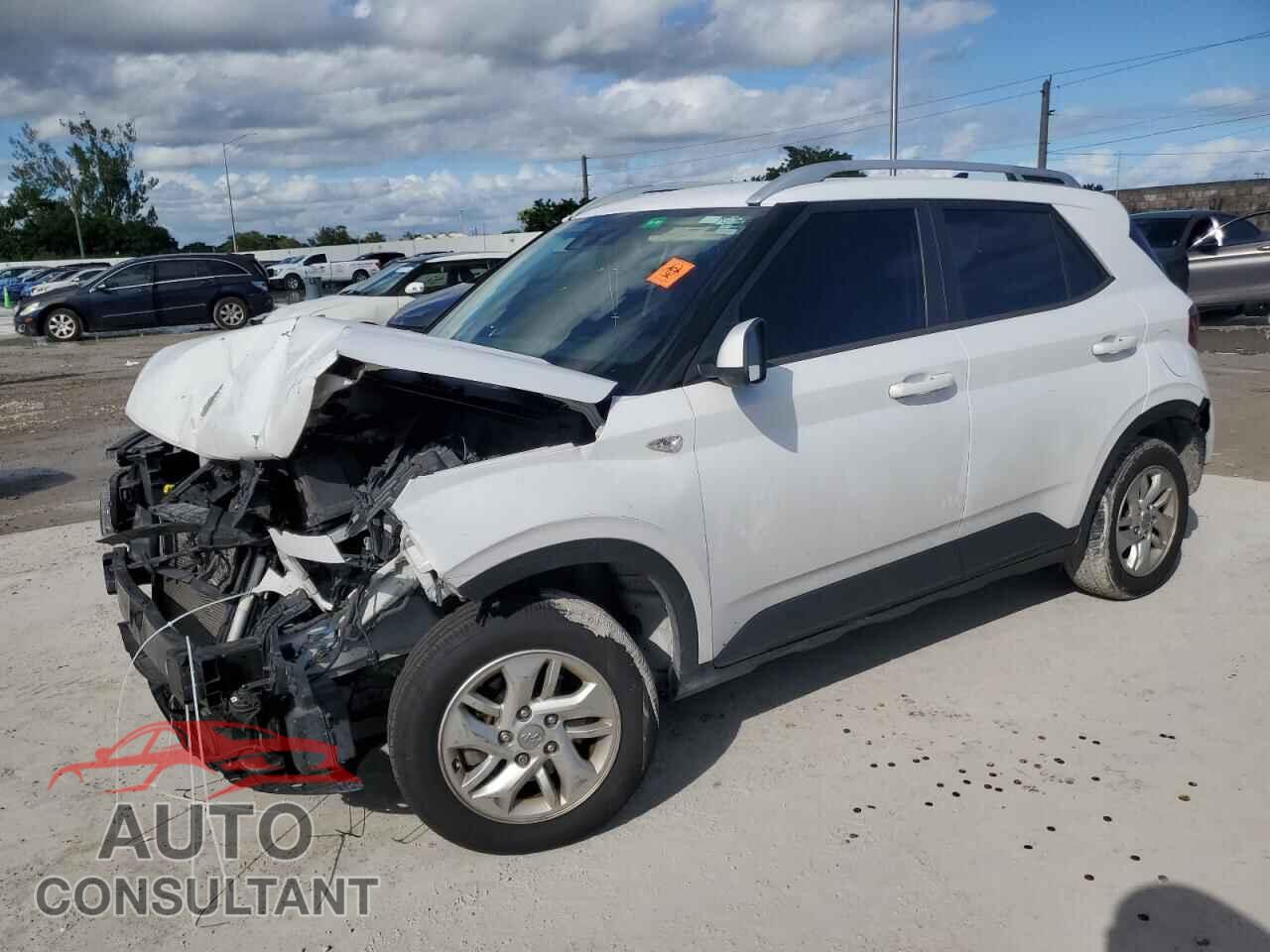 HYUNDAI VENUE 2020 - KMHRC8A38LU033018
