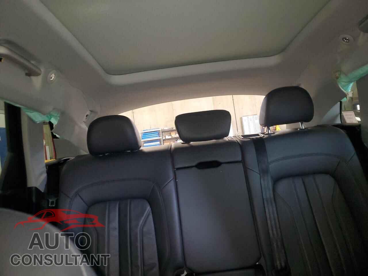 AUDI Q5 2018 - WA1ANAFY4J2016307