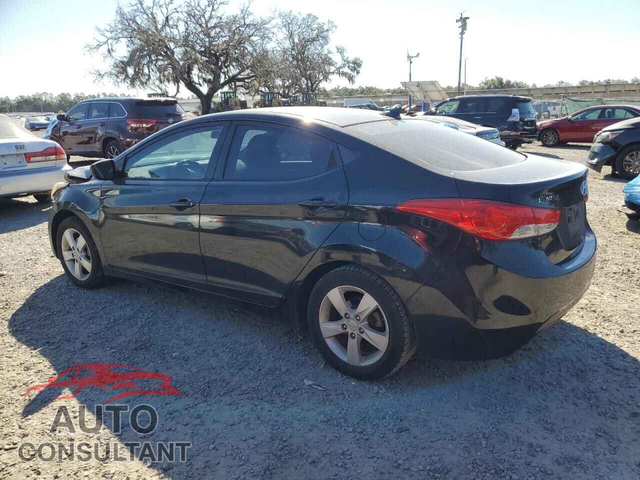 HYUNDAI ELANTRA 2011 - 5NPDH4AE2BH044857