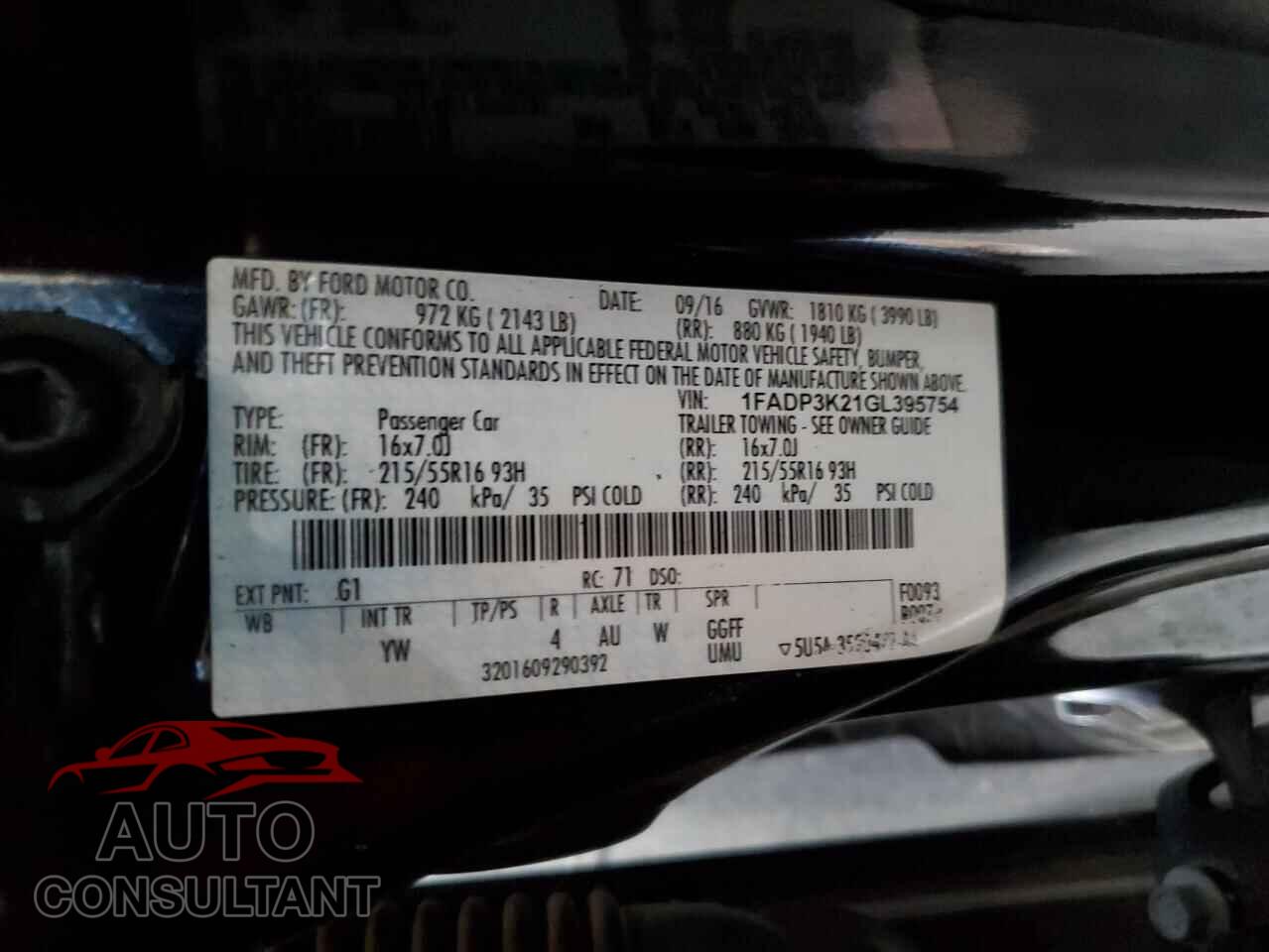 FORD FOCUS 2016 - 1FADP3K21GL395754