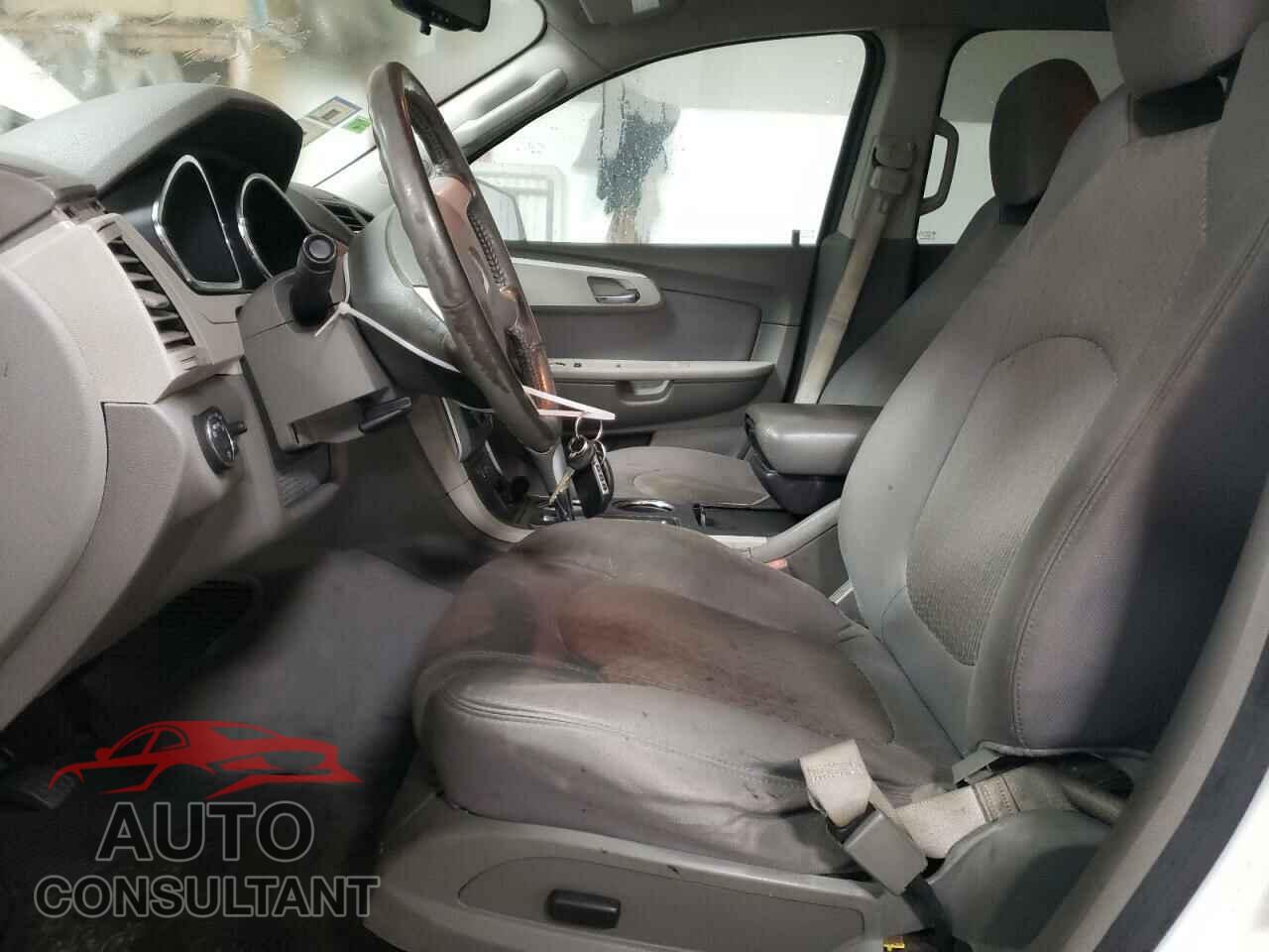 CHEVROLET TRAVERSE 2011 - 1GNKRFED0BJ377915