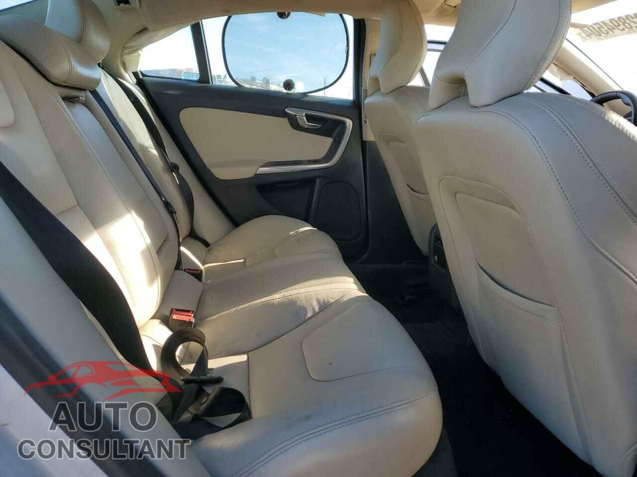 VOLVO S60 2017 - YV126MFL7H2440906