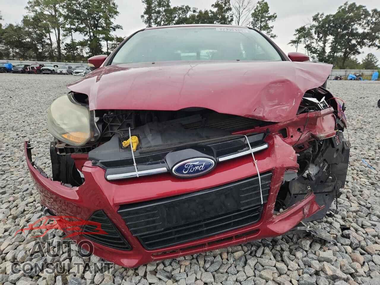 FORD FOCUS 2014 - 1FADP3N29EL279744