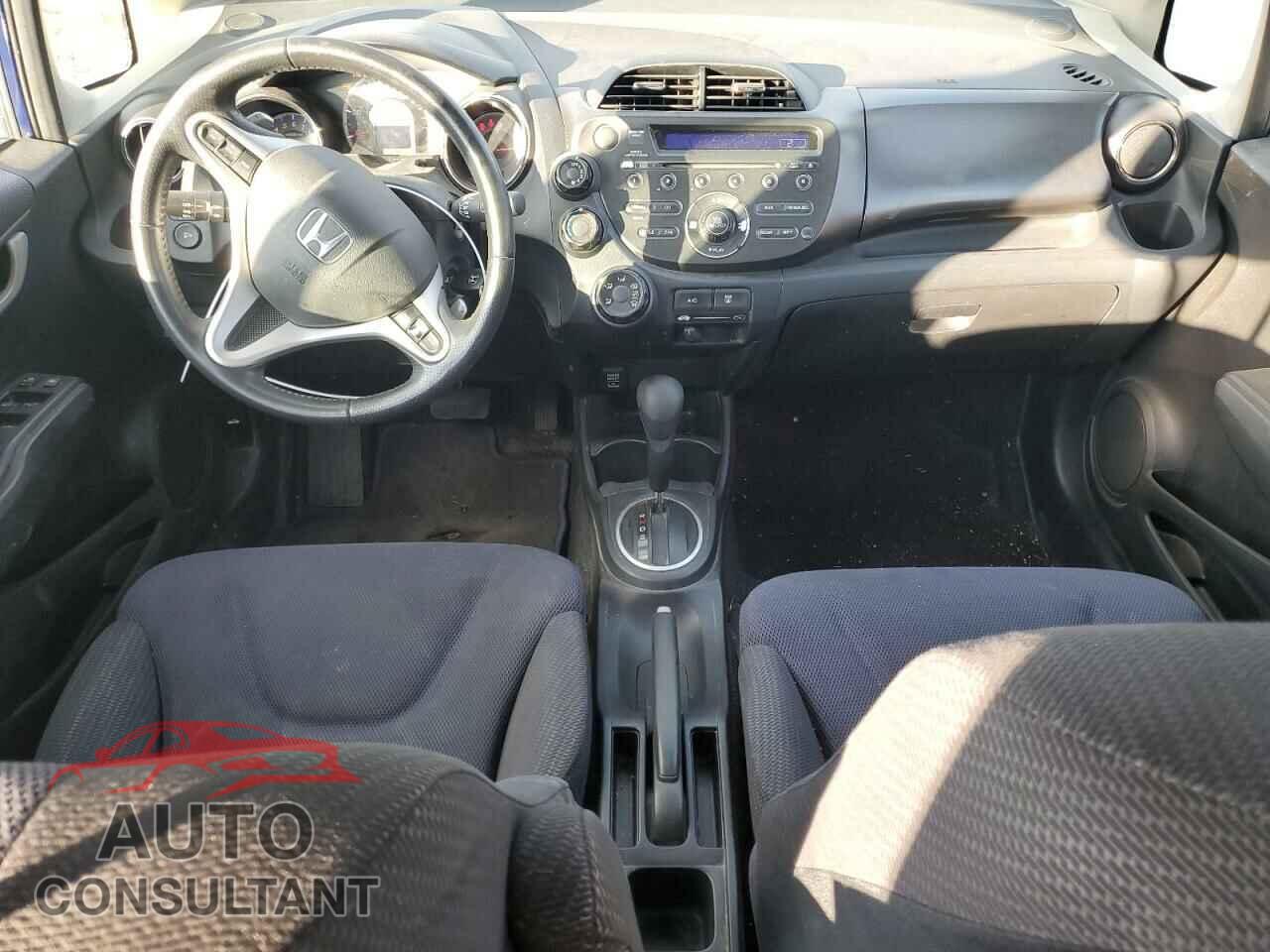 HONDA FIT 2013 - JHMGE8H59DC022158