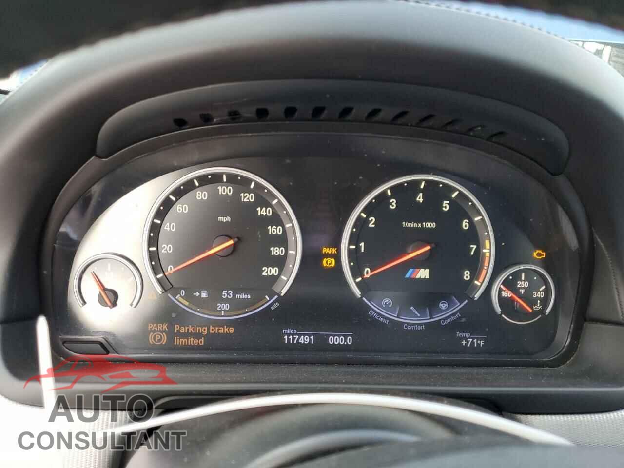 BMW M5 2013 - WBSFV9C50DC774107