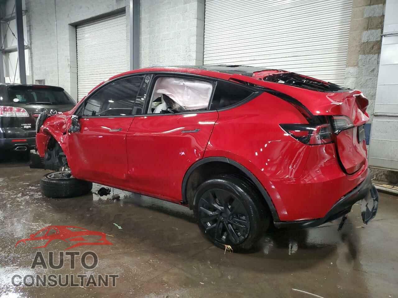 TESLA MODEL Y 2023 - 7SAYGDEE8PF874475