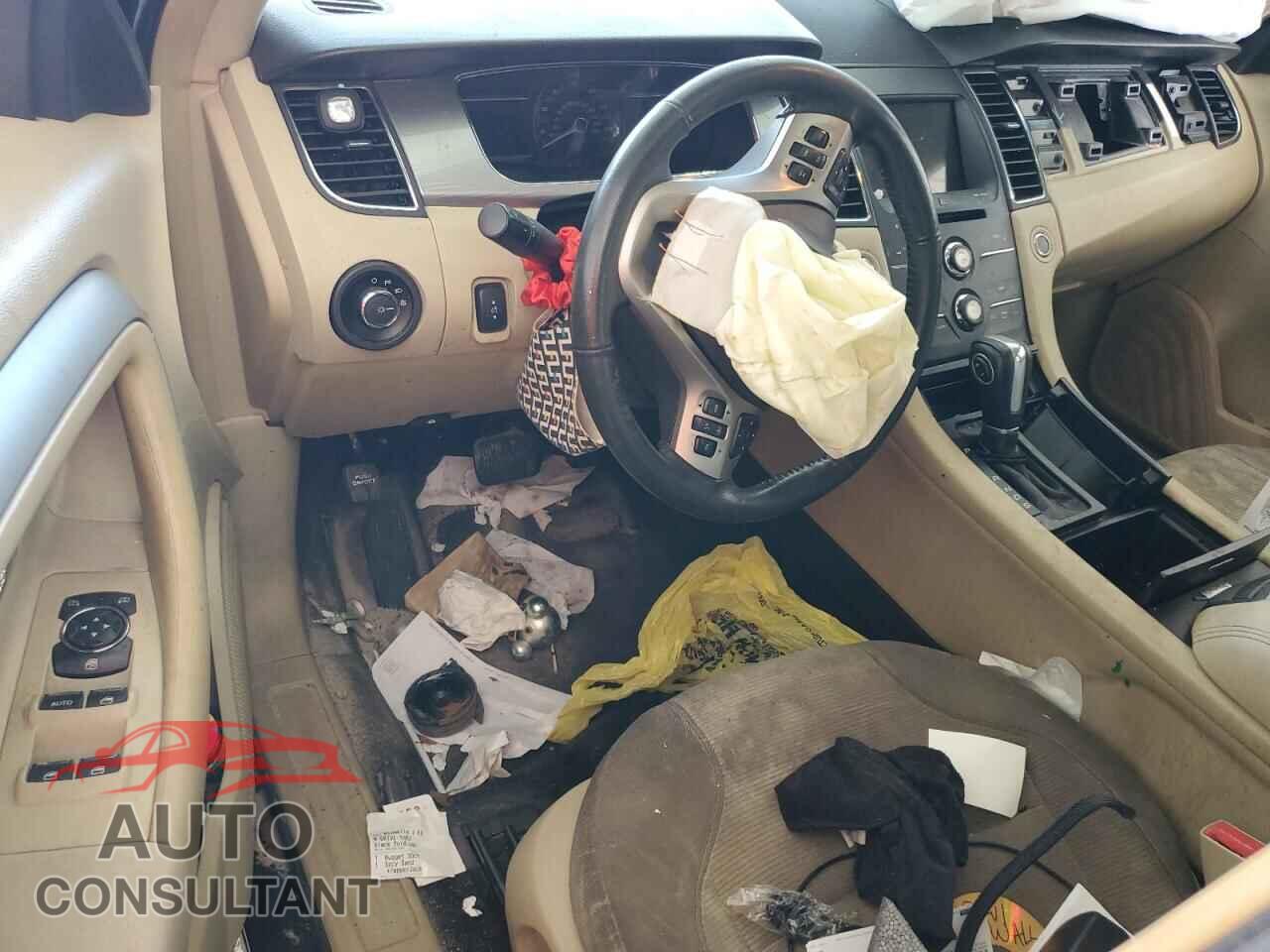 FORD TAURUS 2017 - 1FAHP2E82HG122974